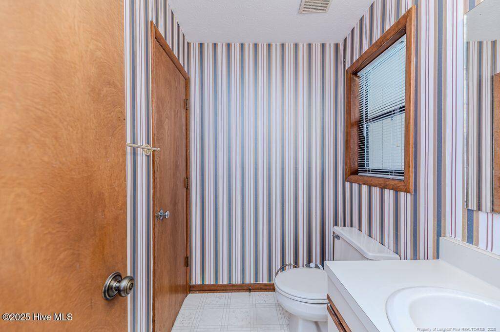 Fayetteville, NC 28303,1252 N Forest Drive
