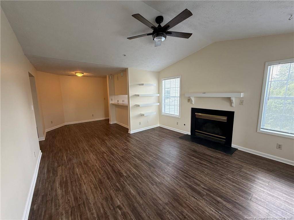Fayetteville, NC 28314,300 Waterdown Drive #9