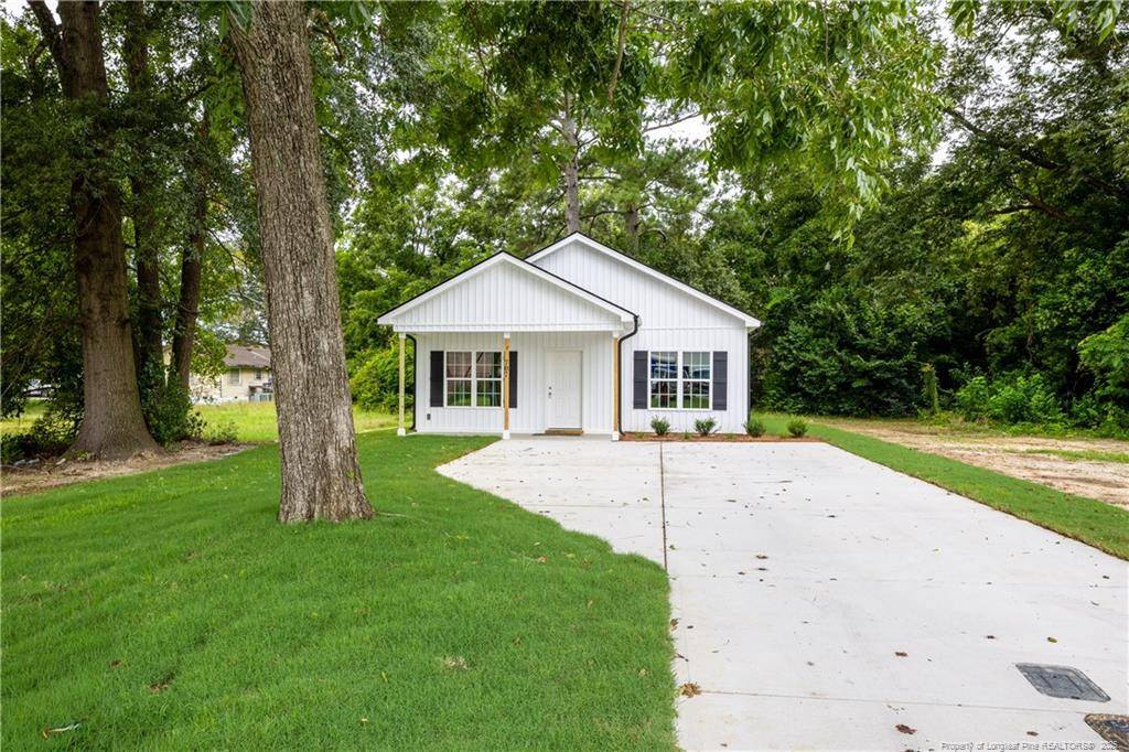 Dunn, NC 28334,707 N Wilson Avenue