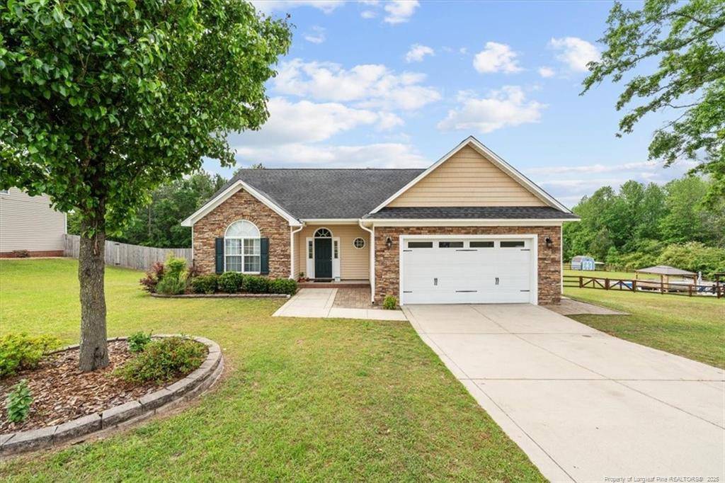 Raeford, NC 28376,153 home stretch Lane