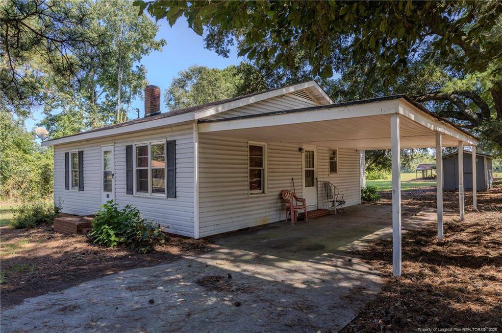 Lumberton, NC 28358,374 Snake Road