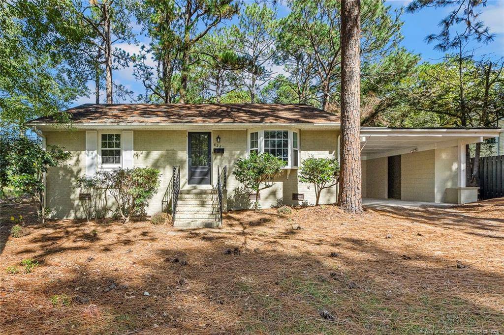 Southern Pines, NC 28387,625 W Maine Avenue
