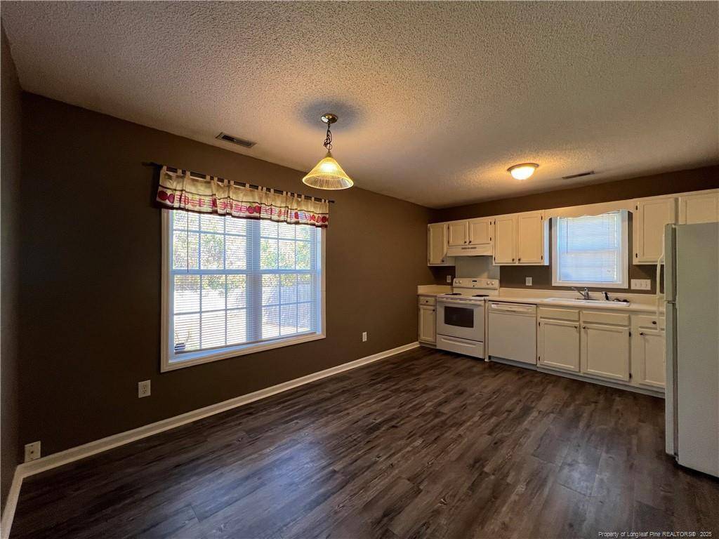 Hope Mills, NC 28348,3250 Winesap Road