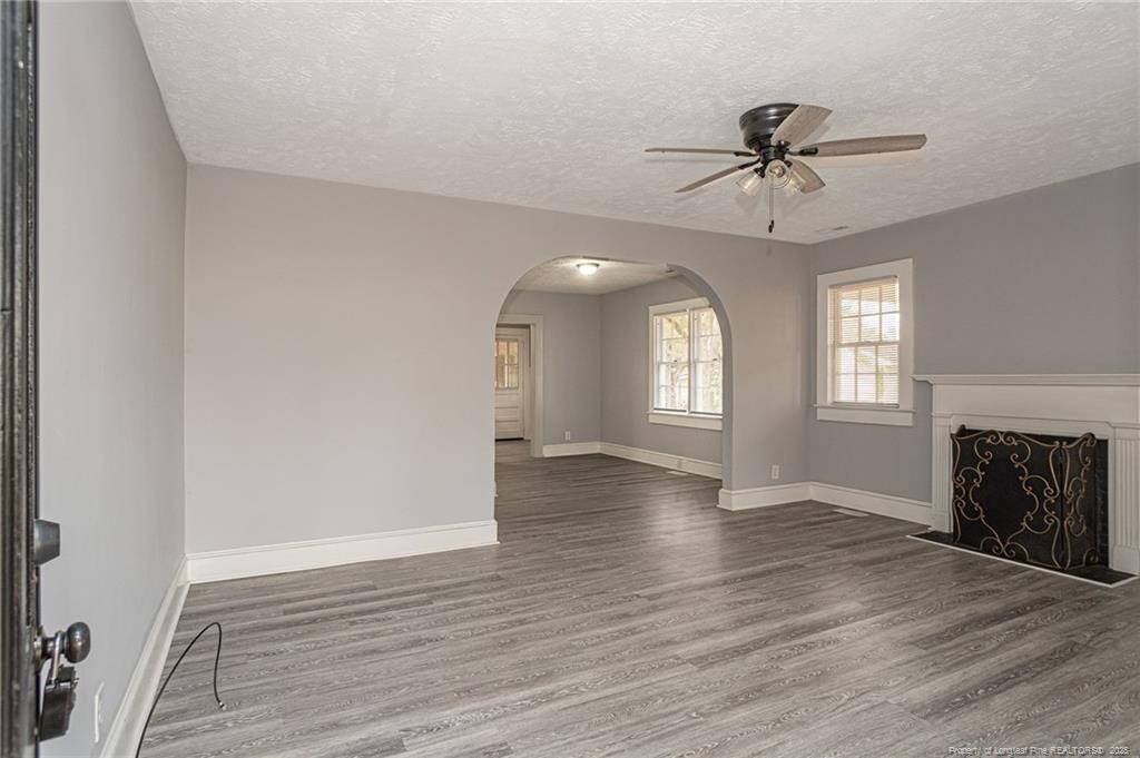 Maxton, NC 28364,105 N Elm Street