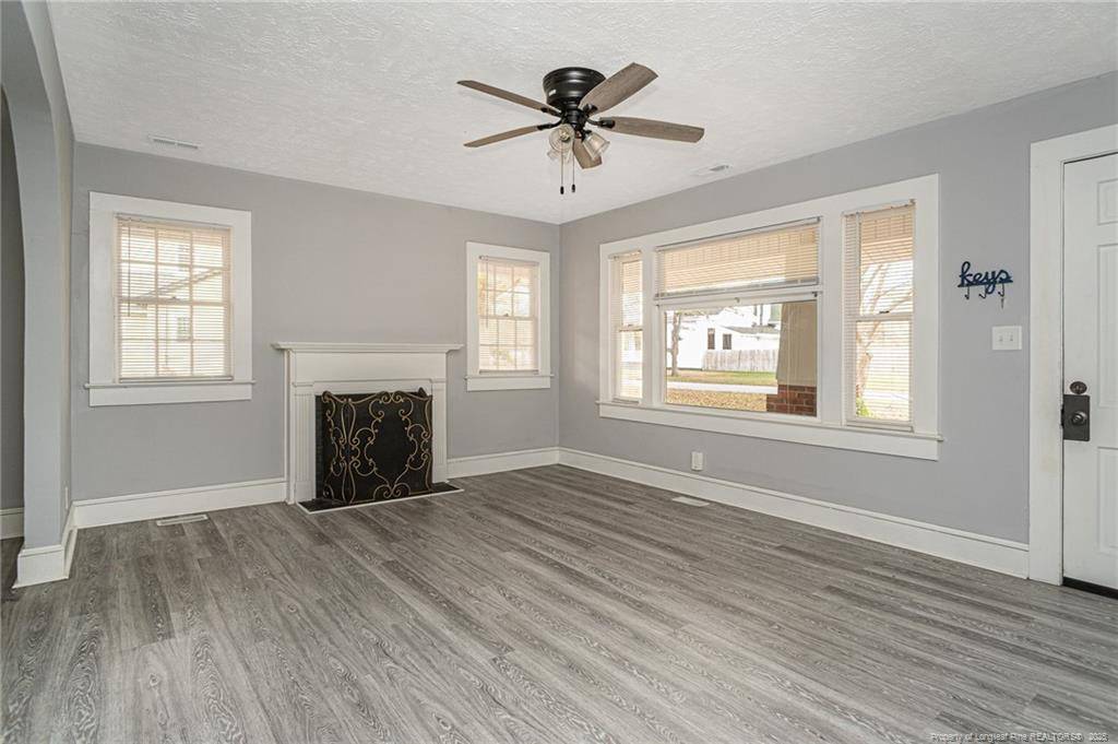 Maxton, NC 28364,105 N Elm Street