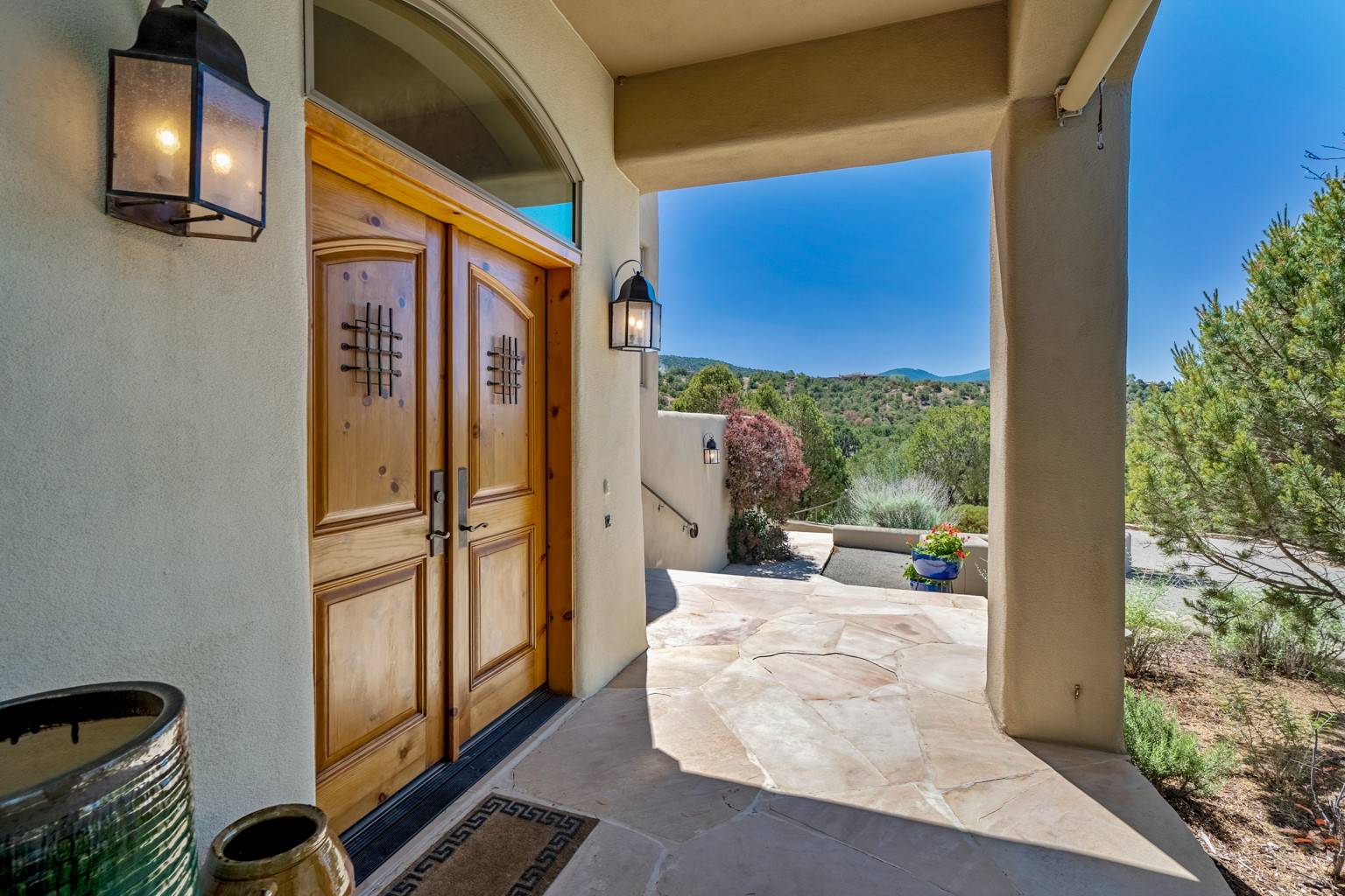 Santa Fe, NM 87501,114 Barranca DR