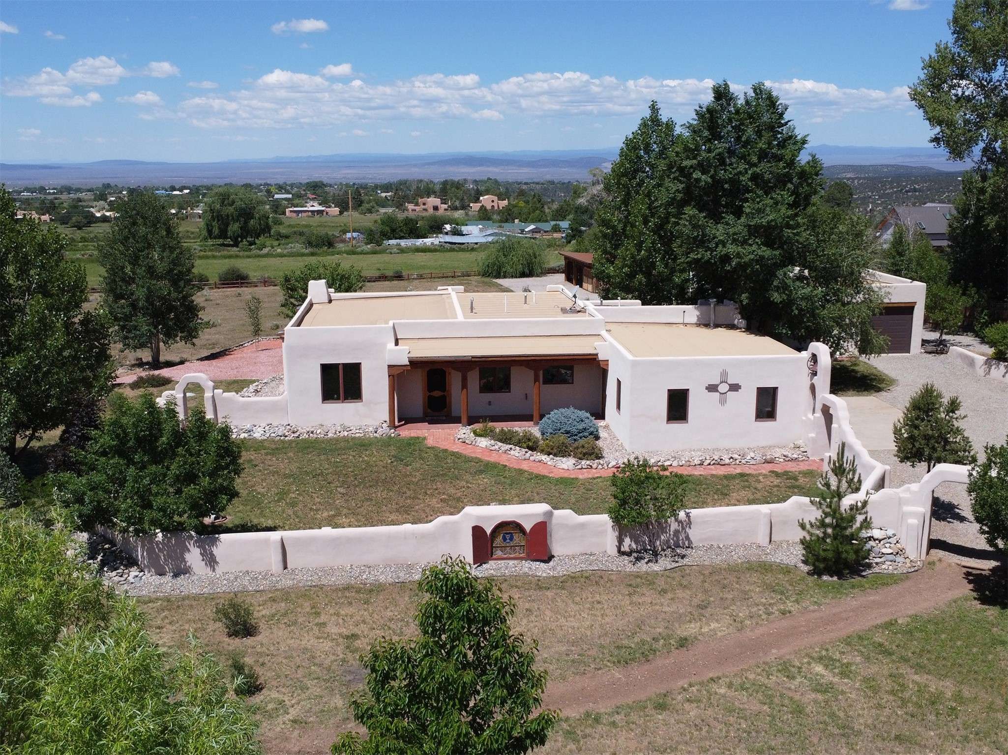 Taos, NM 87571,8 Juan Martinez Road
