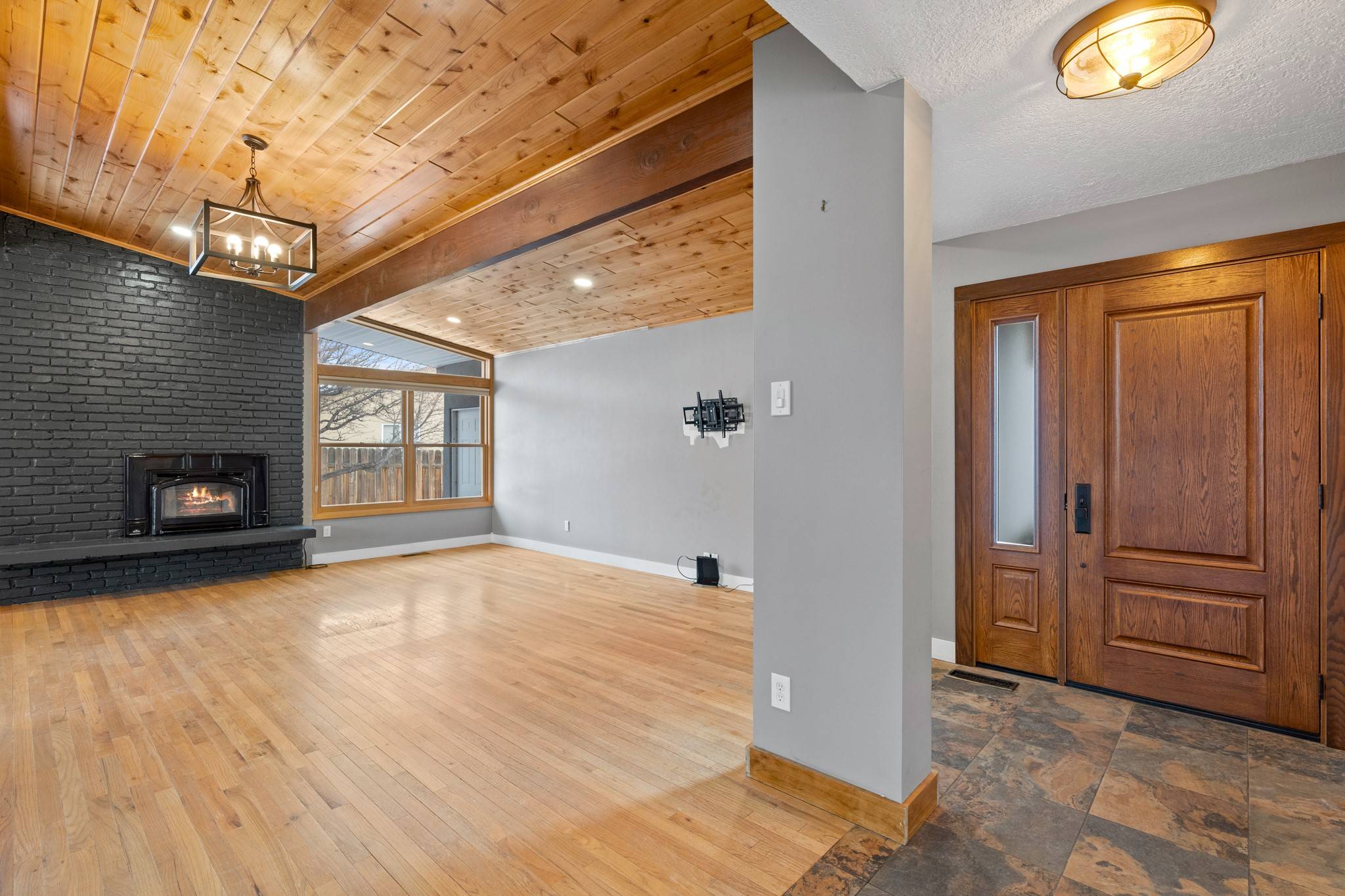 Los Alamos, NM 87544,283 El Conejo
