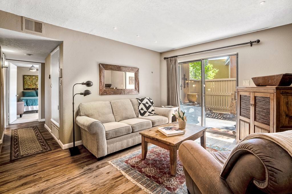 Santa Fe, NM 87501,941 Calle Mejia #311