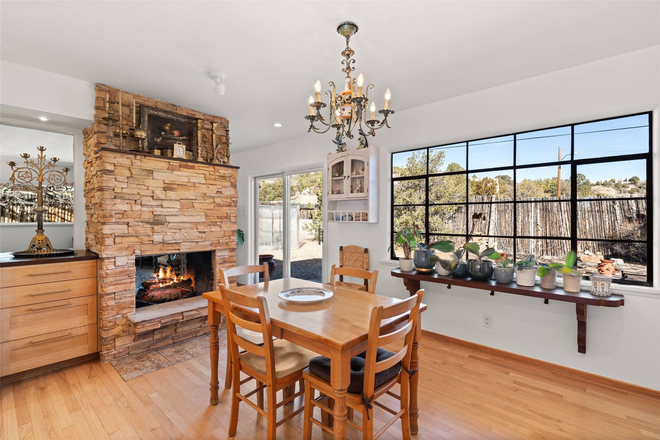 Santa Fe, NM 87501,1115 N Luna CIR