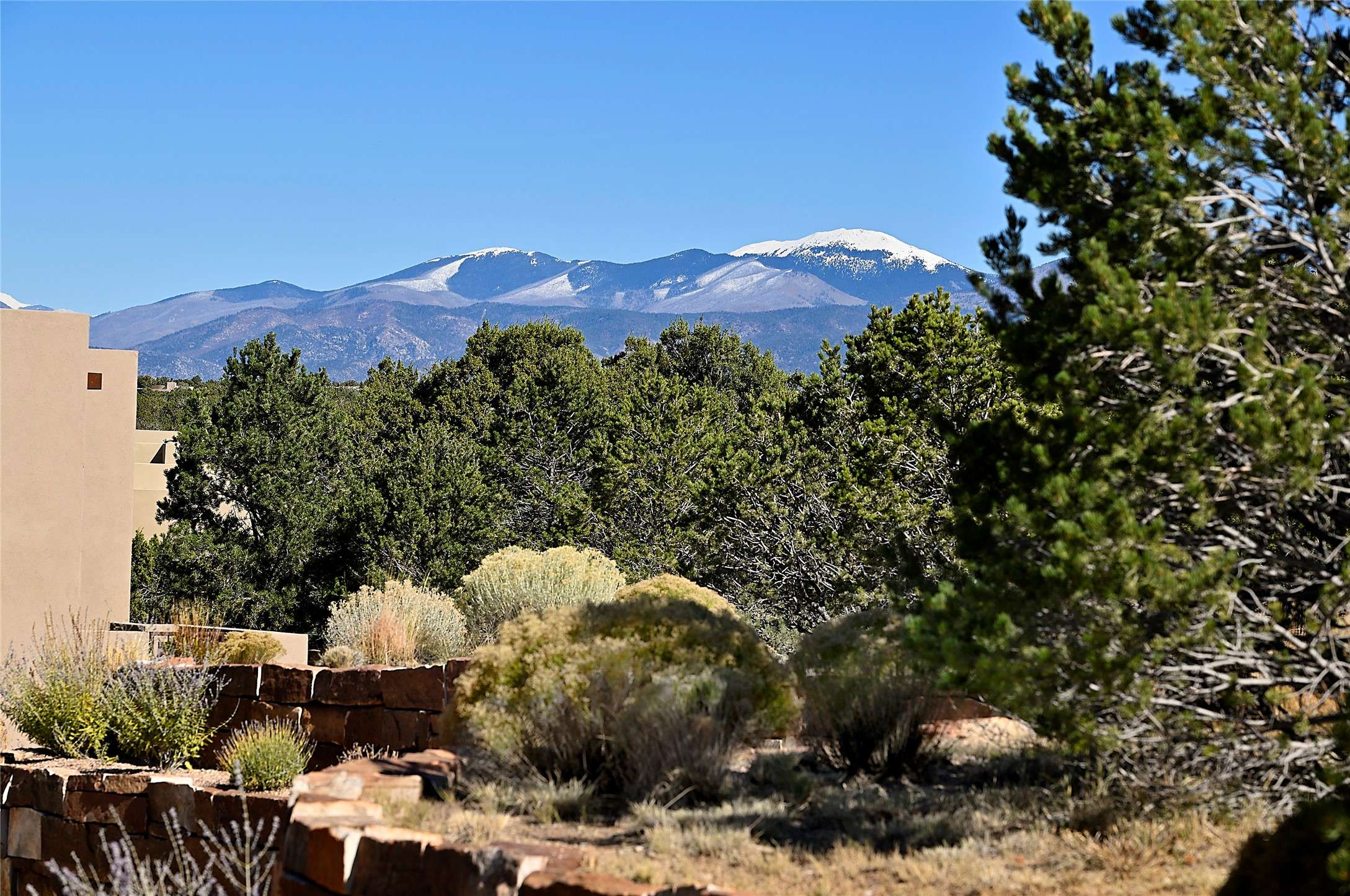 Santa Fe, NM 87506,15 Via De Las Yeguas