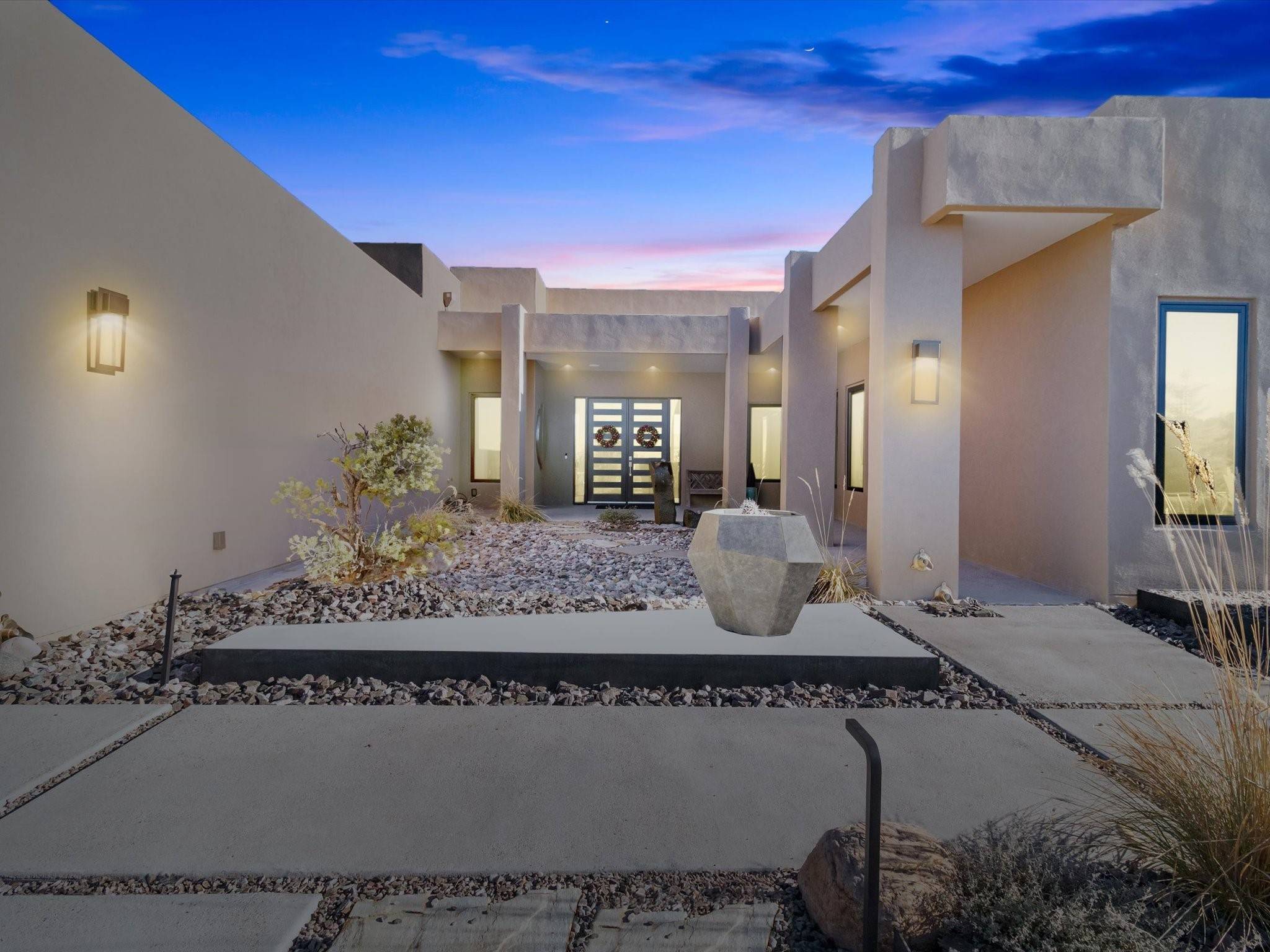 Santa Fe, NM 87501,1816 Kachina Heights Dr