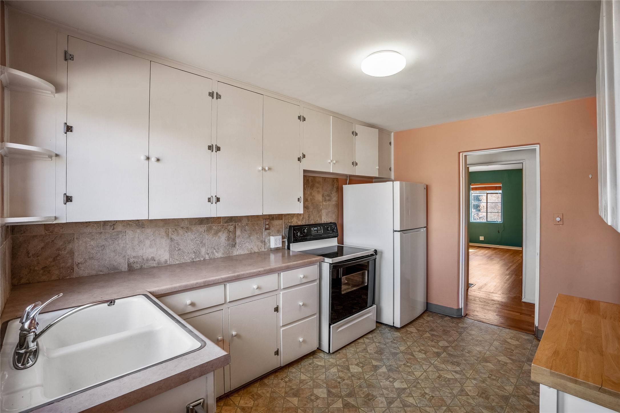 Santa Fe, NM 87505,641 Webber ST