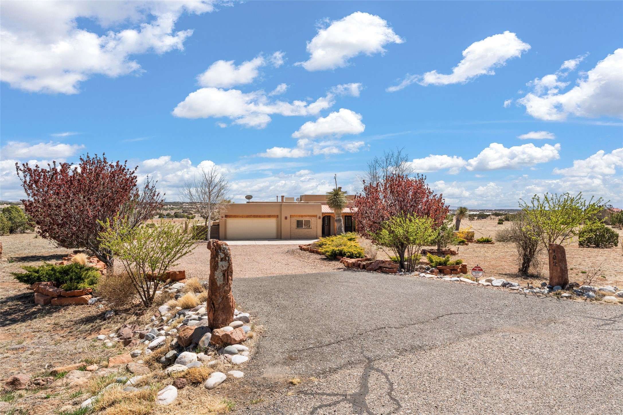 Santa Fe, NM 87508,102 La Paz LOOP