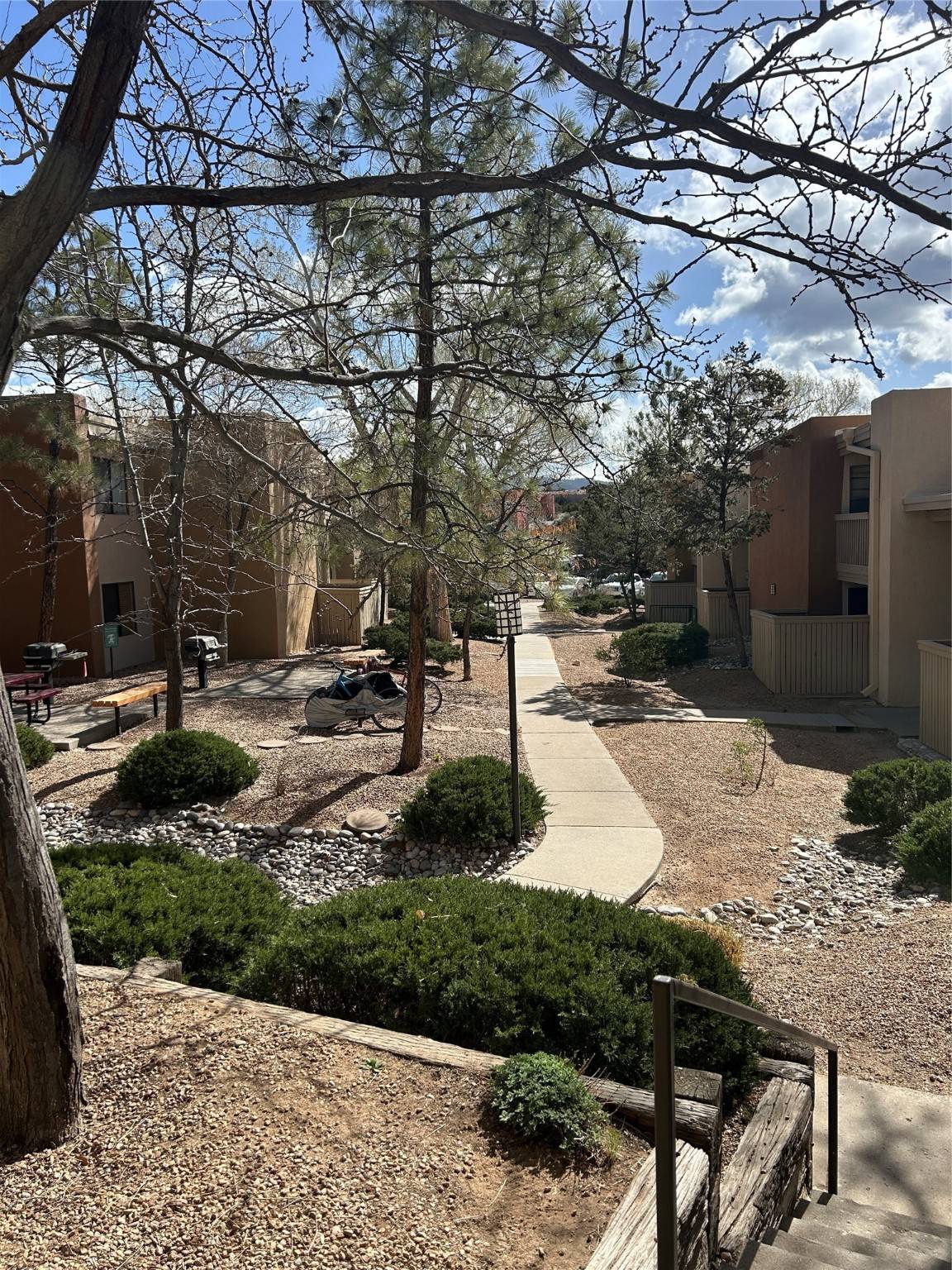 Santa Fe, NM 87501,941 Calle Mejia #319