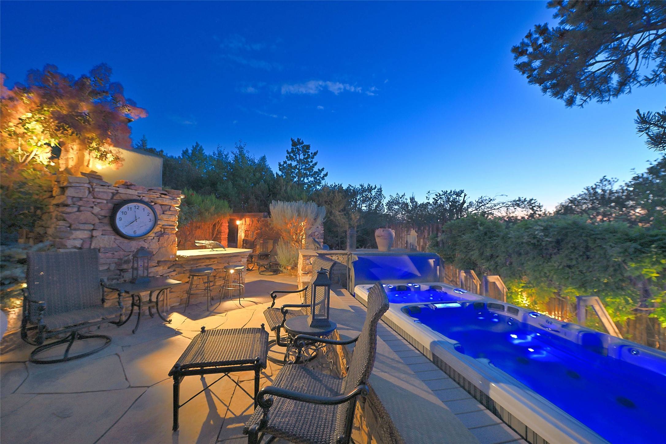 Santa Fe, NM 87505,644 Camino Del Monte Sol