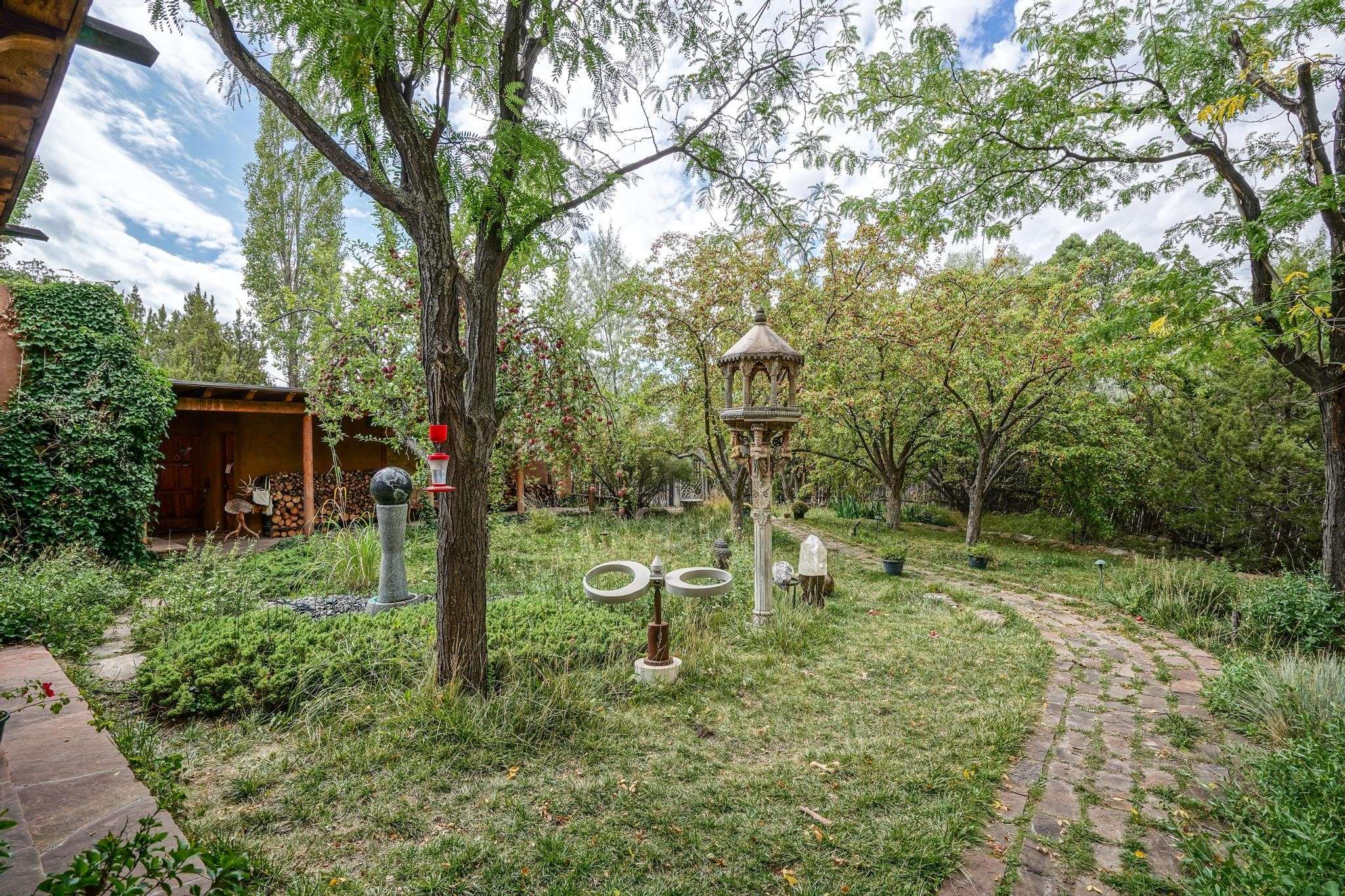 Santa Fe, NM 87501,525 Camino Militar