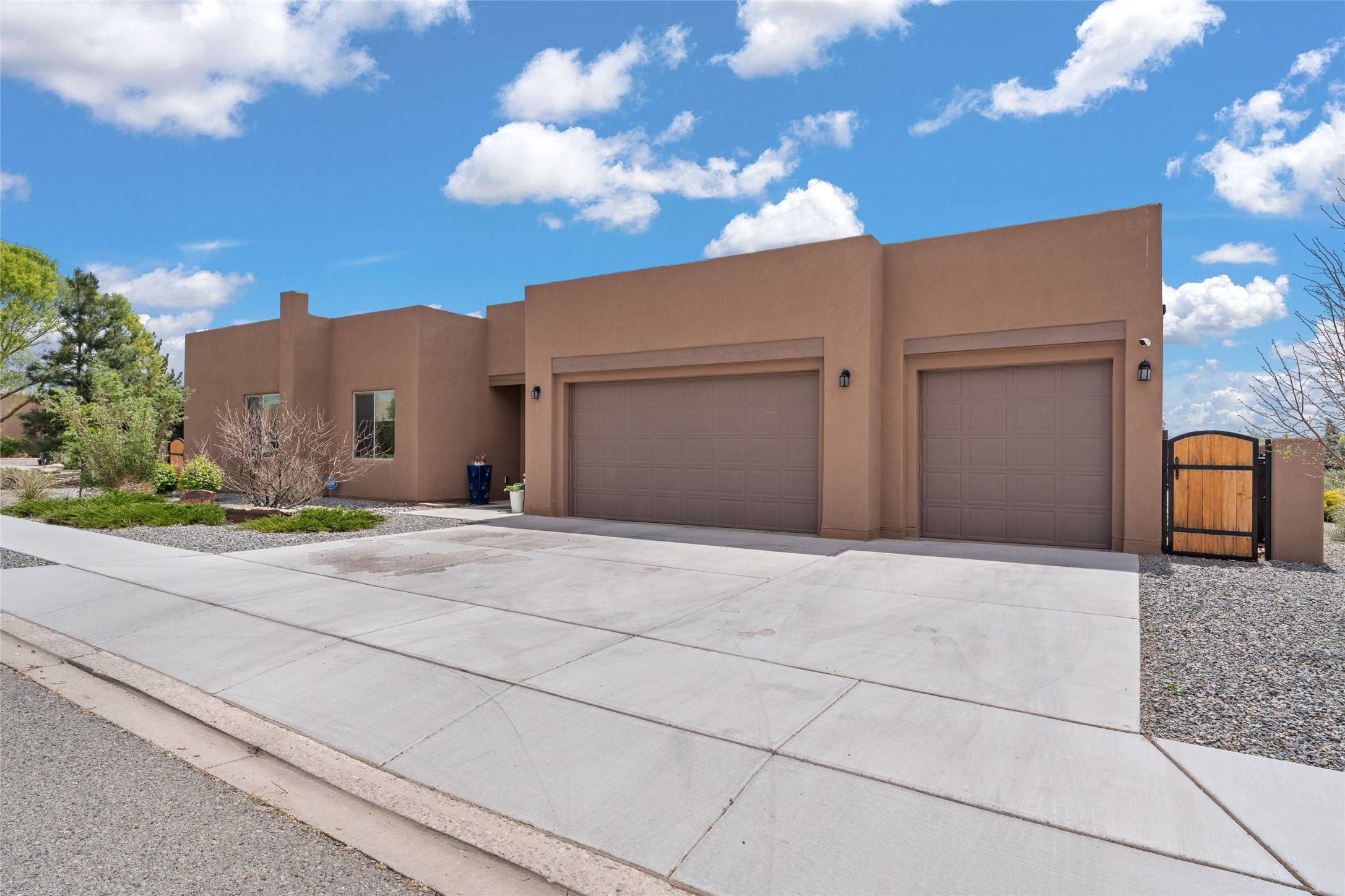 Santa Fe, NM 87508,33 Caballo Viejo