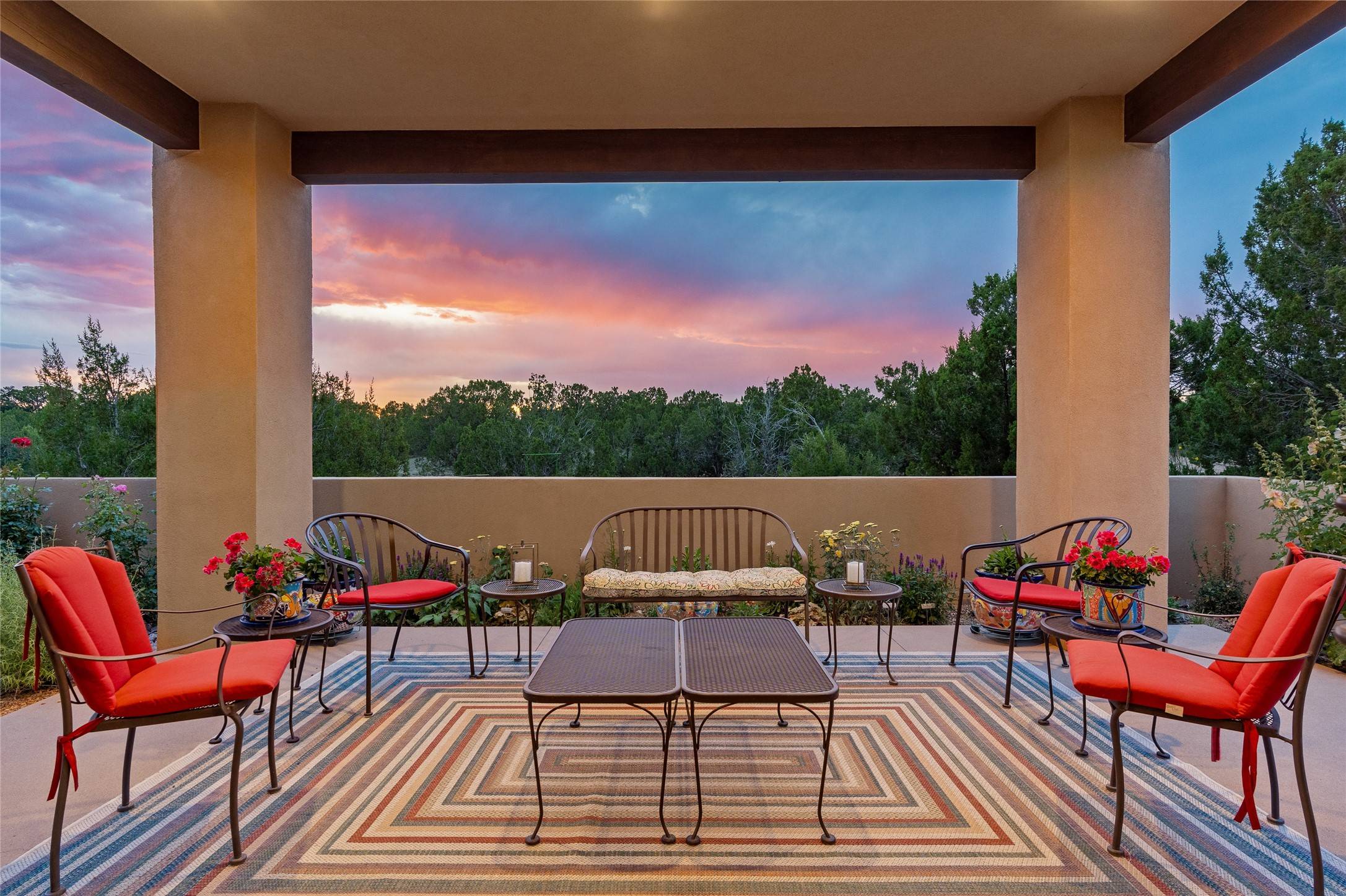 Santa Fe, NM 87506,1 Valverde CT