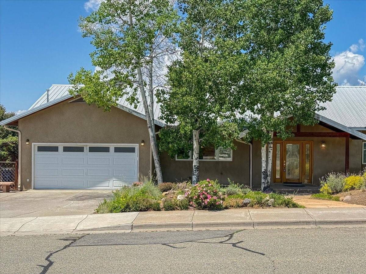White Rock, NM 87547,33 Grand Canyon DR