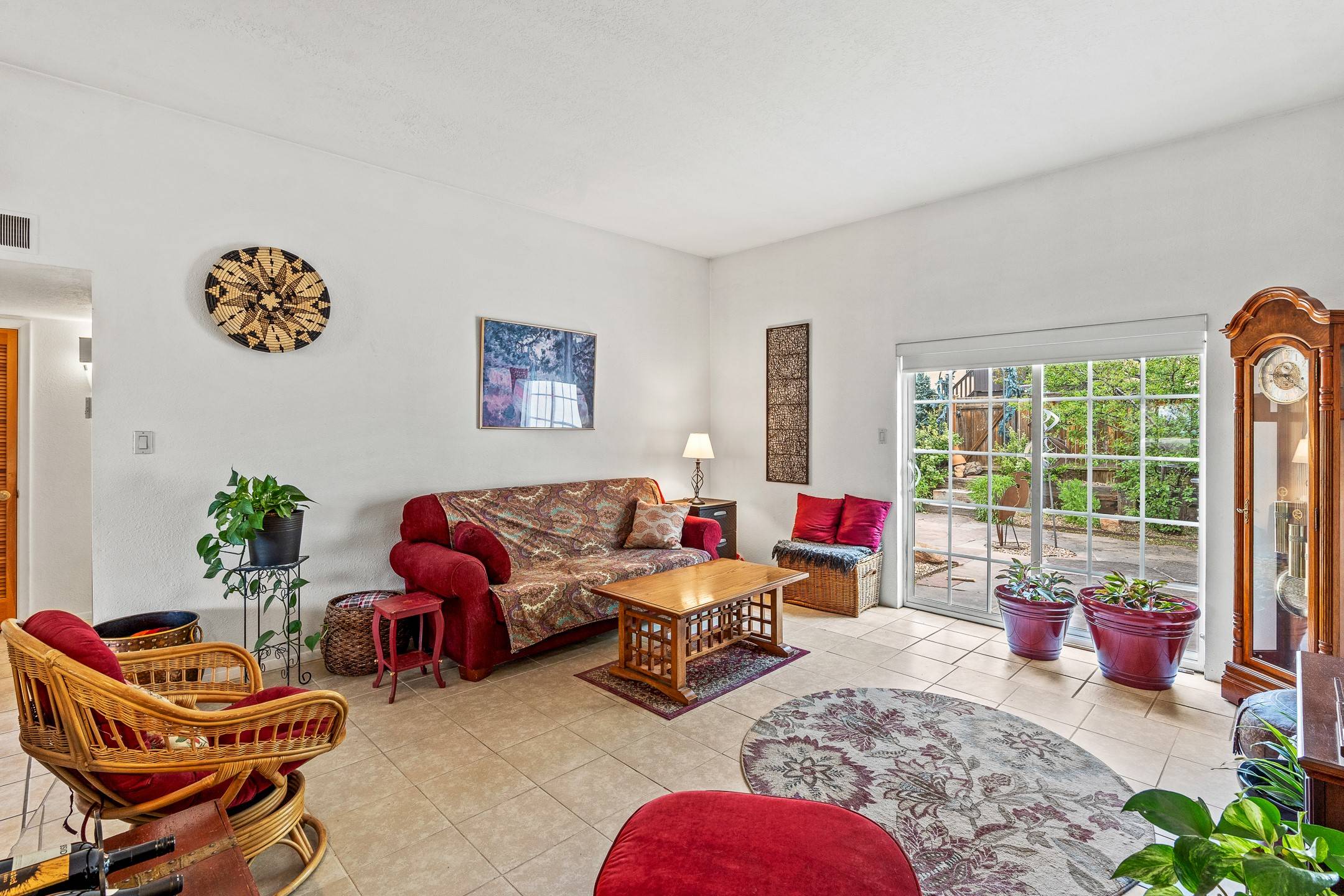 Santa Fe, NM 87507,2959 Plaza Blanca