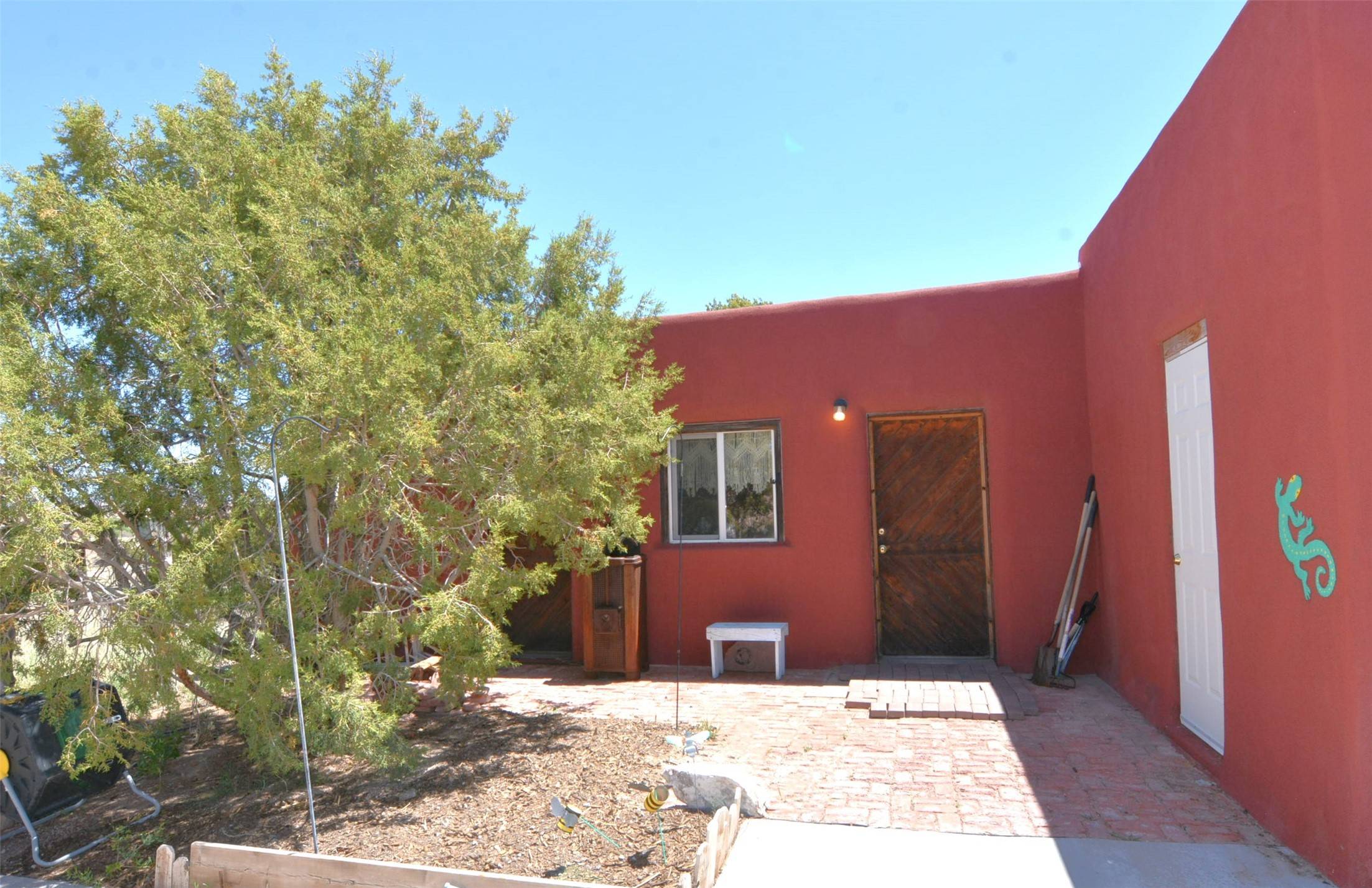 Espanola, NM 87532,13 Los Amigos