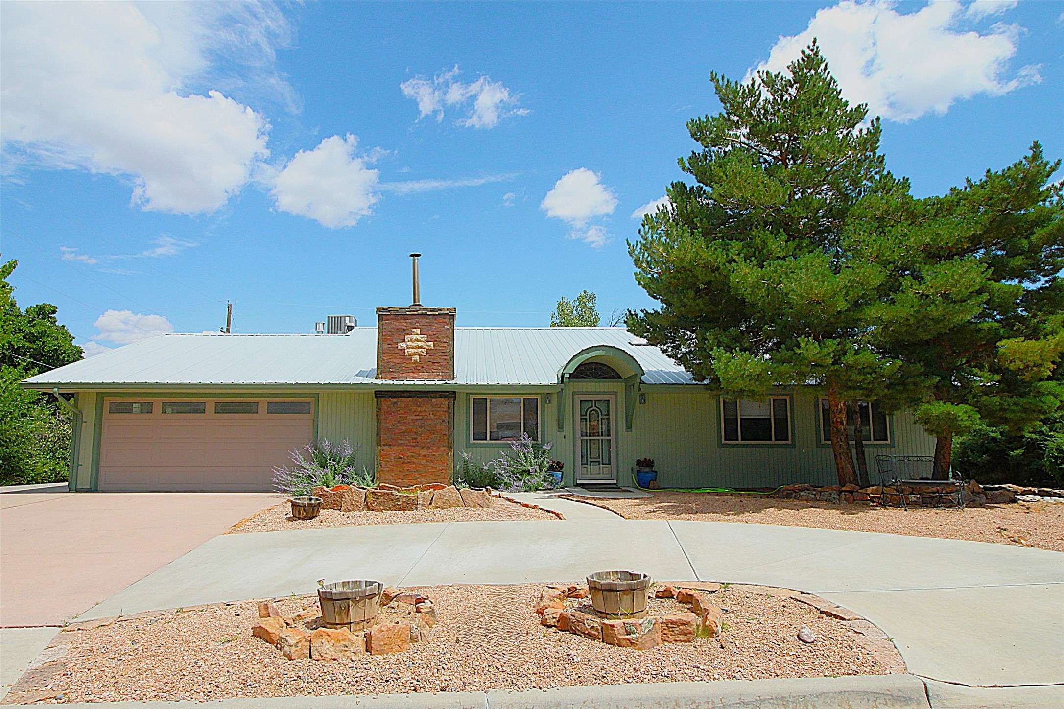 White Rock, NM 87547,105 Agate ST