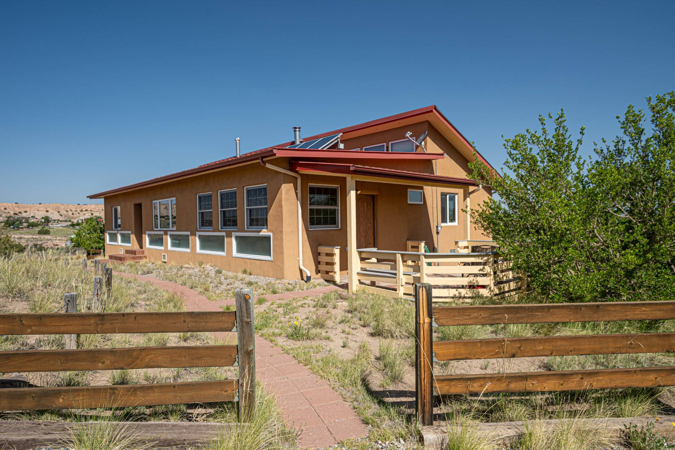Espanola, NM 87532,50 Ojito DR
