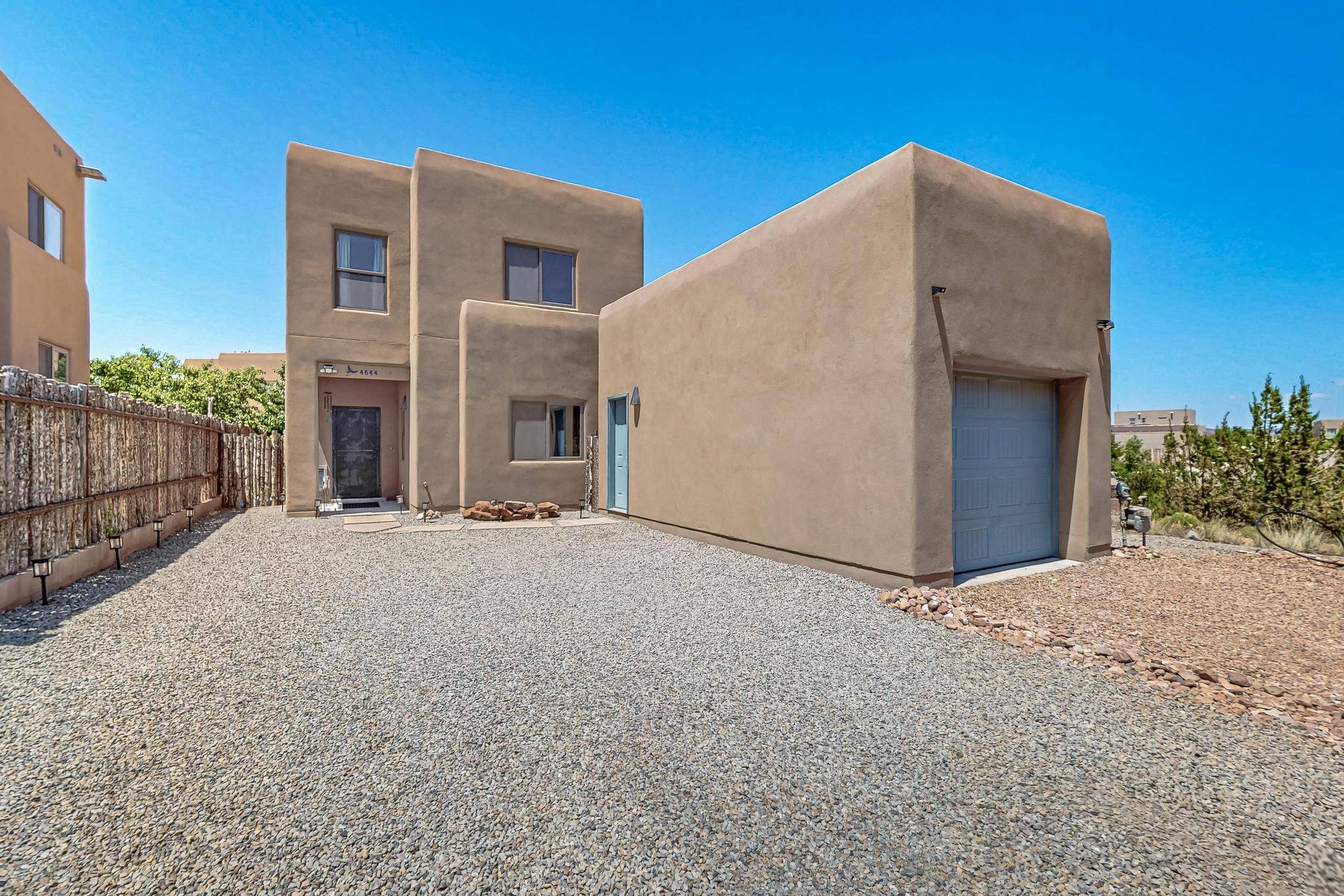 Santa Fe, NM 87507,4644 Callejon Lechuza