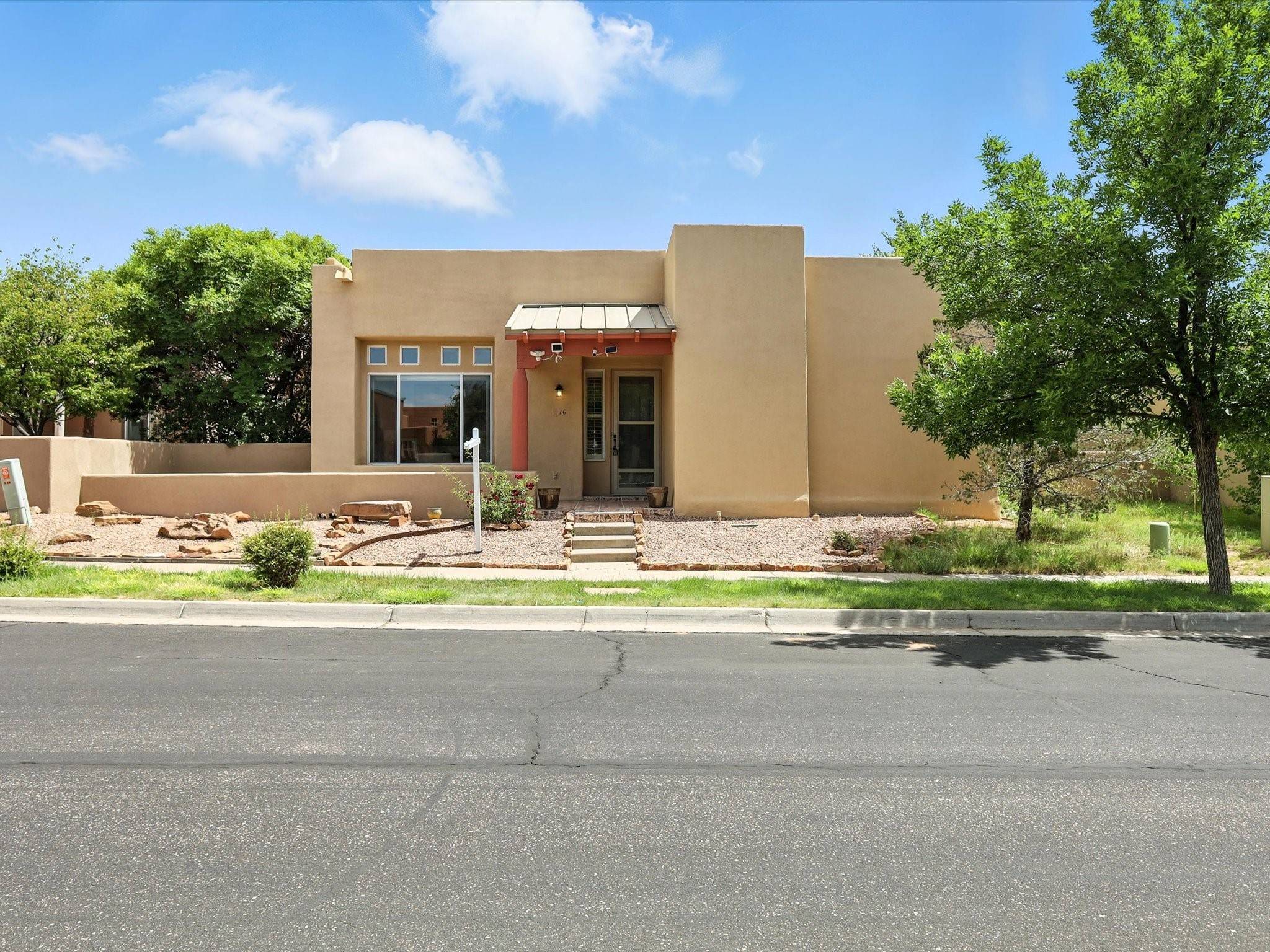 Santa Fe, NM 87508,16 Coyote Pass RD