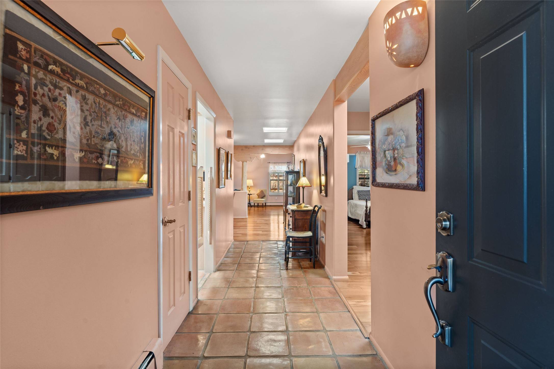 Santa Fe, NM 87507,2803 Plaza Amarilla