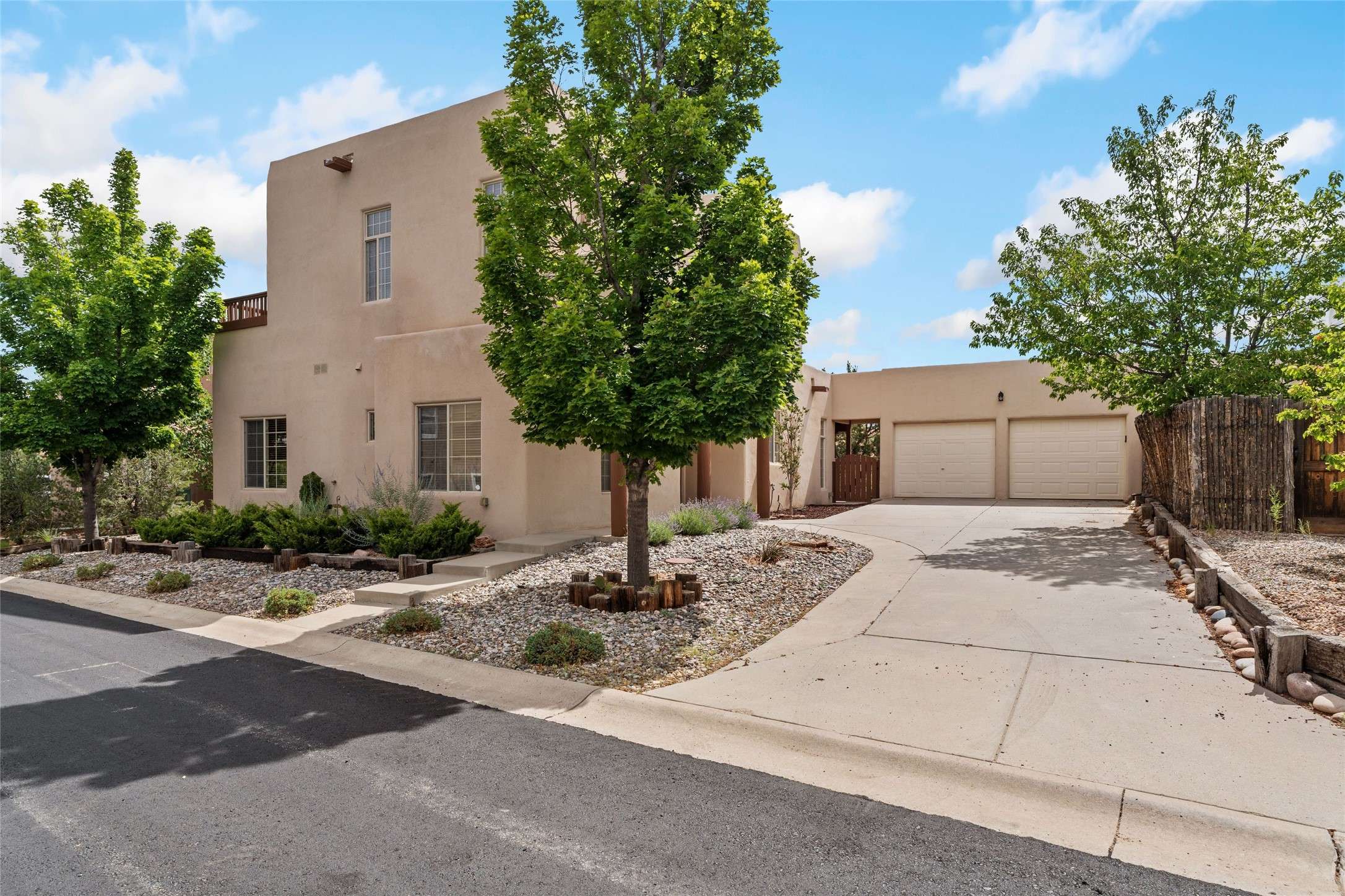 Santa Fe, NM 87507,4417 Autumn Leaf LN