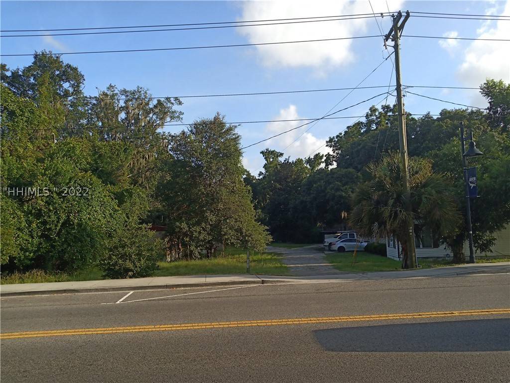 Bluffton, SC 29910,1236 May River Rd RD