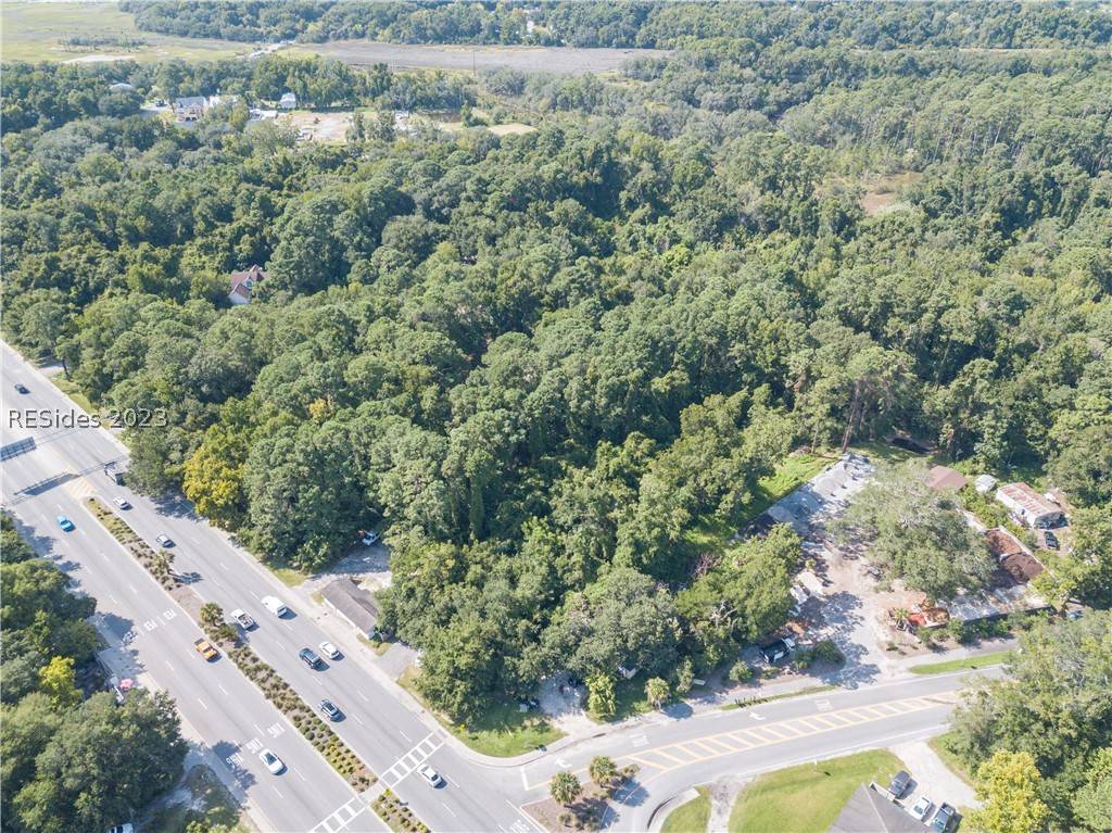 Hilton Head Island, SC 29926,5 Old Wild Horse RD