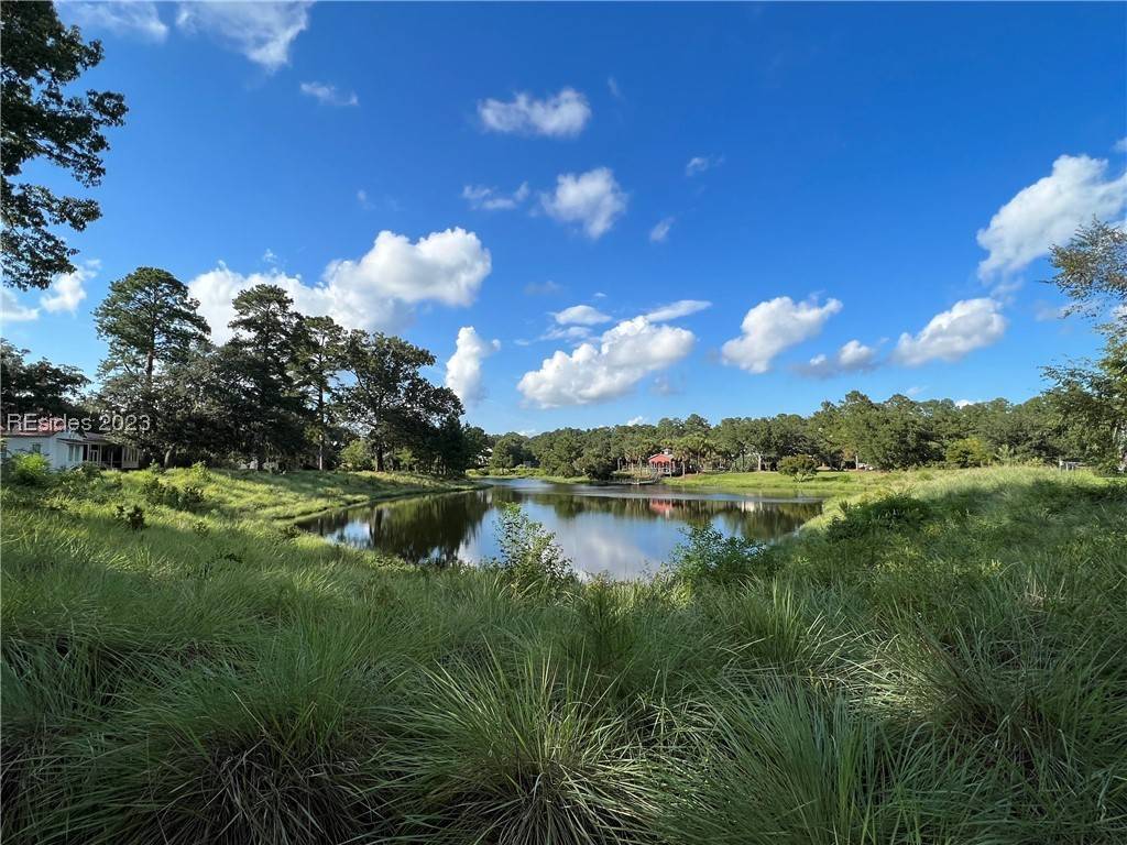 Bluffton, SC 29909,3 Old Oak RD