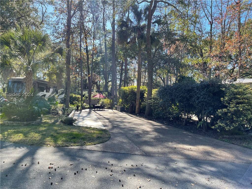 Hilton Head Island, SC 29928,133 Arrow Rd #37