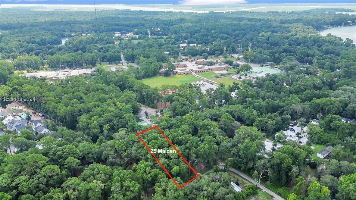 Bluffton, SC 29910,25 Maiden LN
