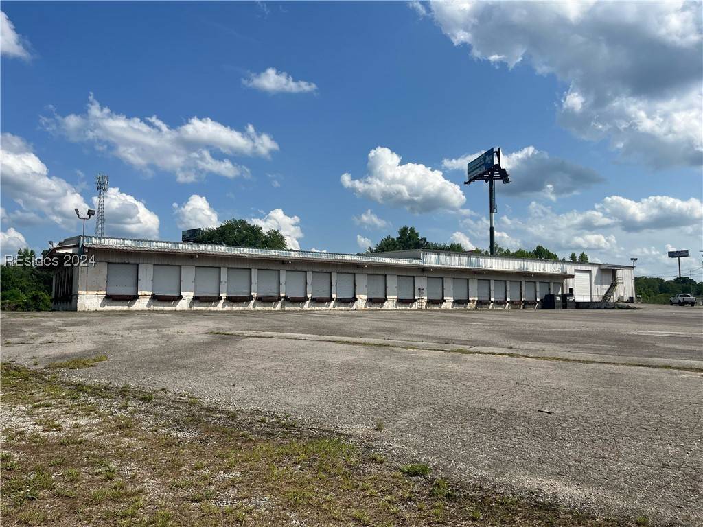 Yemassee, SC 29945,1334 Simmons ST