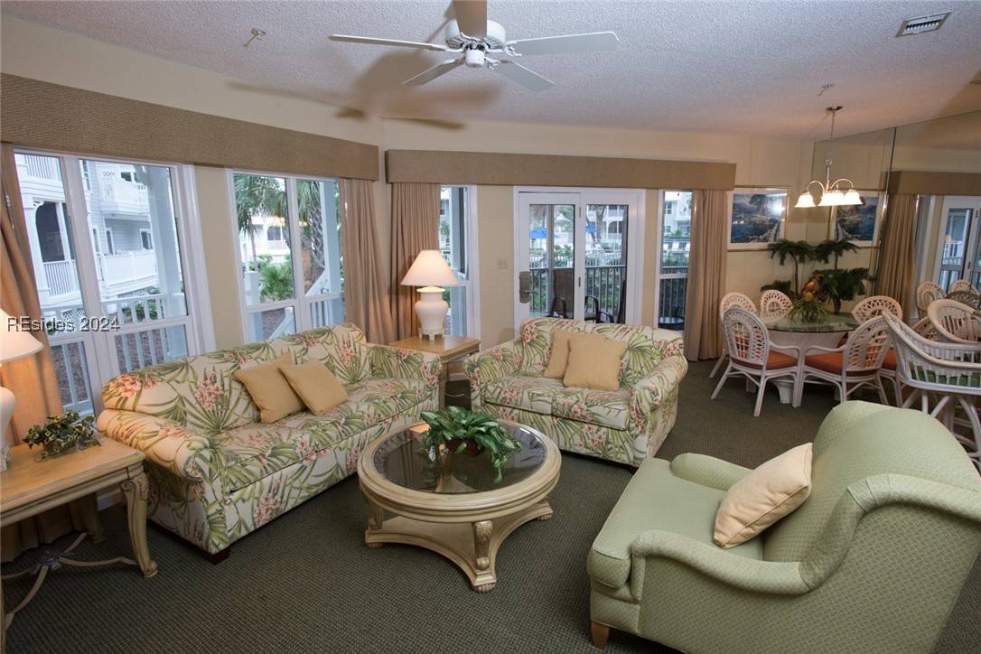 Hilton Head Island, SC 29928,14 Wimbledon CT #102-5