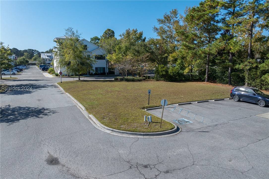 Bluffton, SC 29910,1 Thurmond WAY