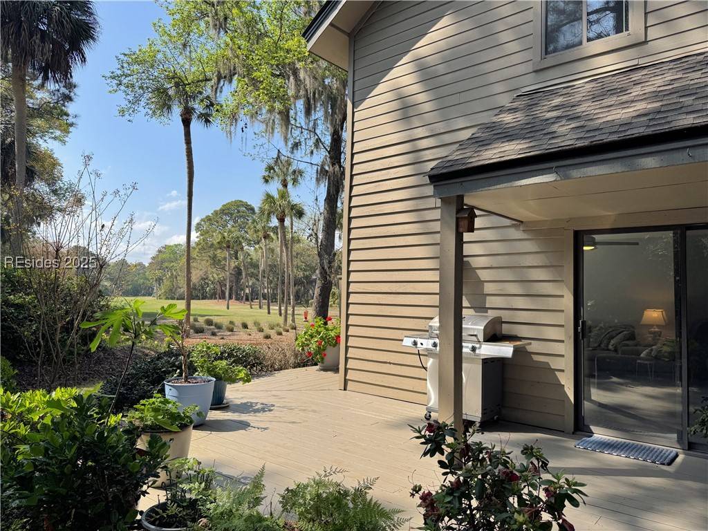 Hilton Head Island, SC 29928,113 Shipyard DR #202