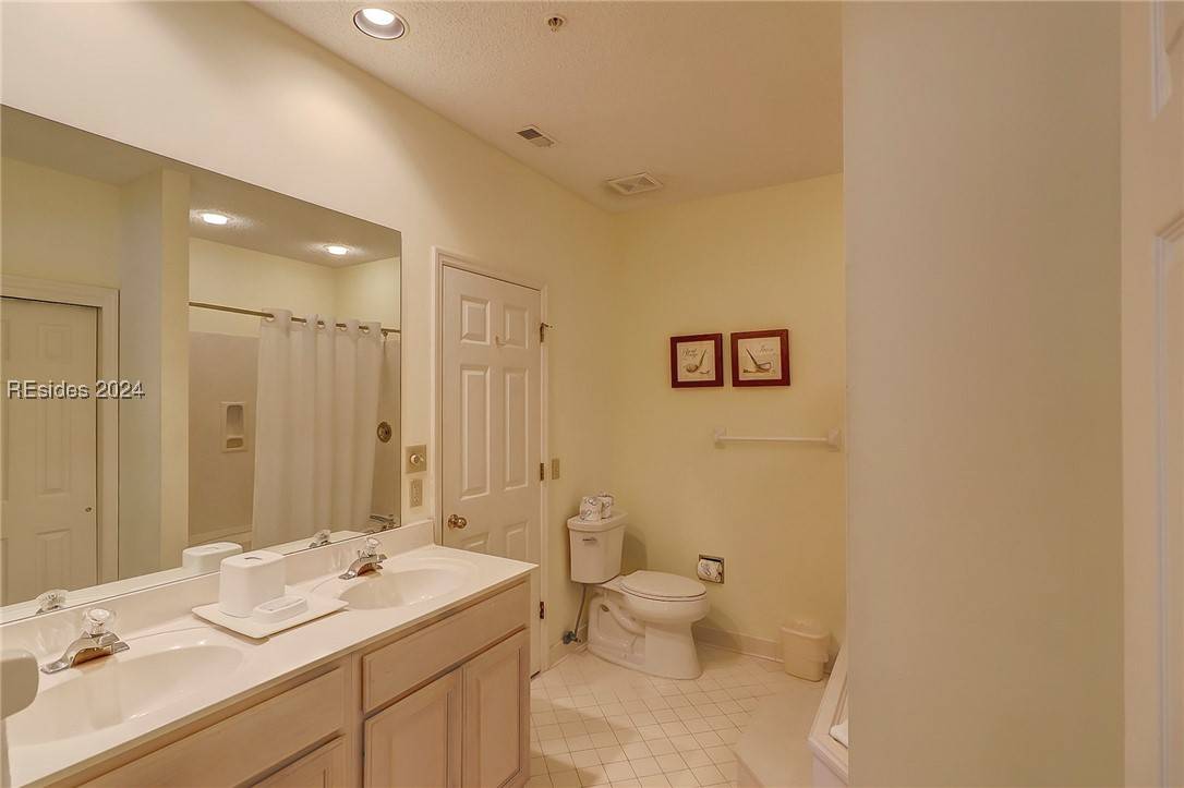 Hilton Head Island, SC 29928,14 Wimbledon CT #907-2