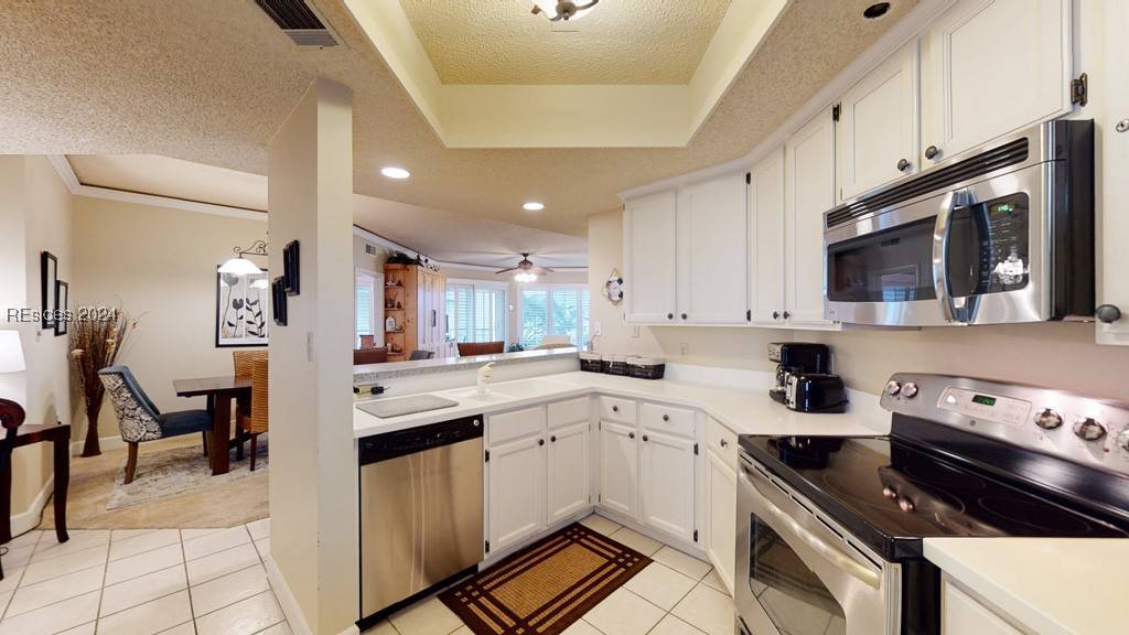 Hilton Head Island, SC 29928,65 Ocean LN #404