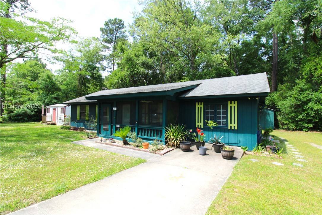 Ridgeland, SC 29936,297 Pine Forest LOOP