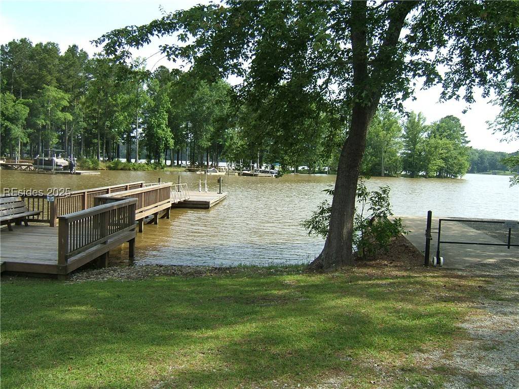 Prosperity, SC 29127,64 Harbor View DR