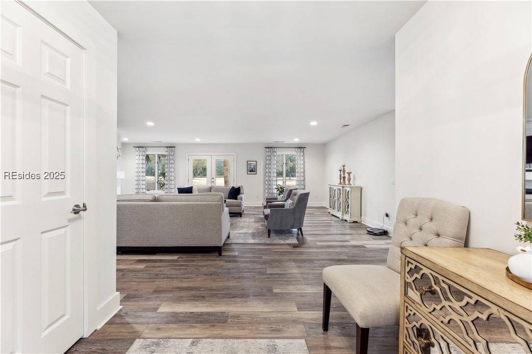 Bluffton, SC 29910,17 Greenwood DR
