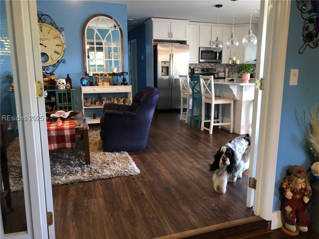 Ridgeland, SC 29936,7776 Lowcountry DR