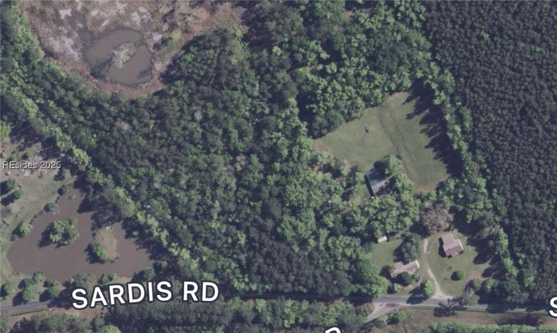 Ridgeland, SC 29936,300-C Sardis RD