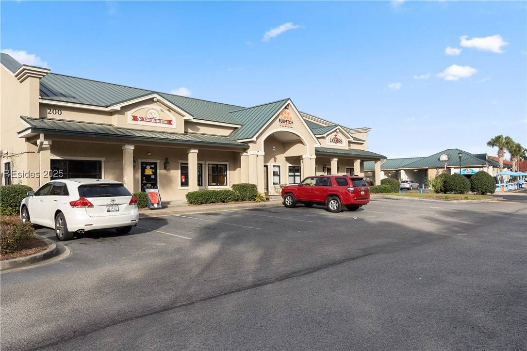 Bluffton, SC 29910,4376 Bluffton Pkwy