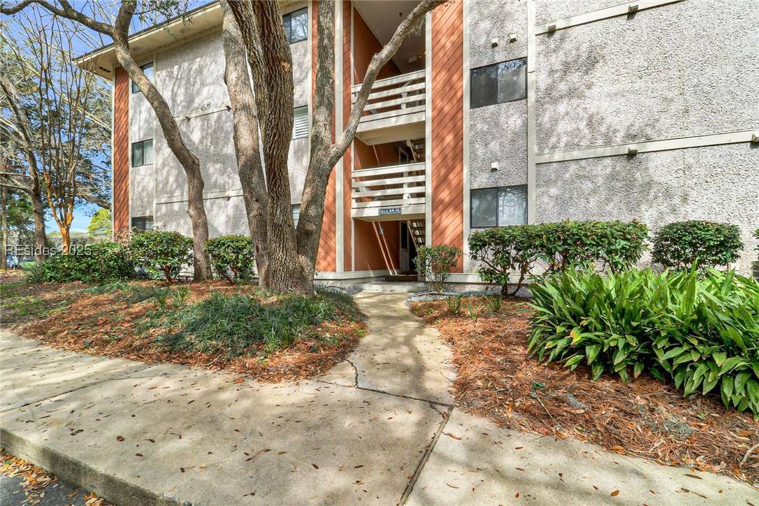 Hilton Head Island, SC 29928,45 Folly Field RD #4I